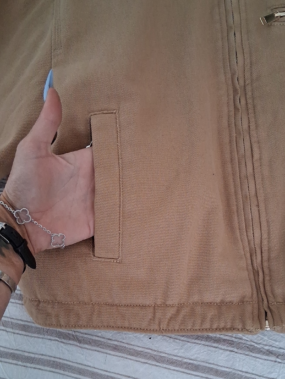 Jacket - Picture 3 of 7